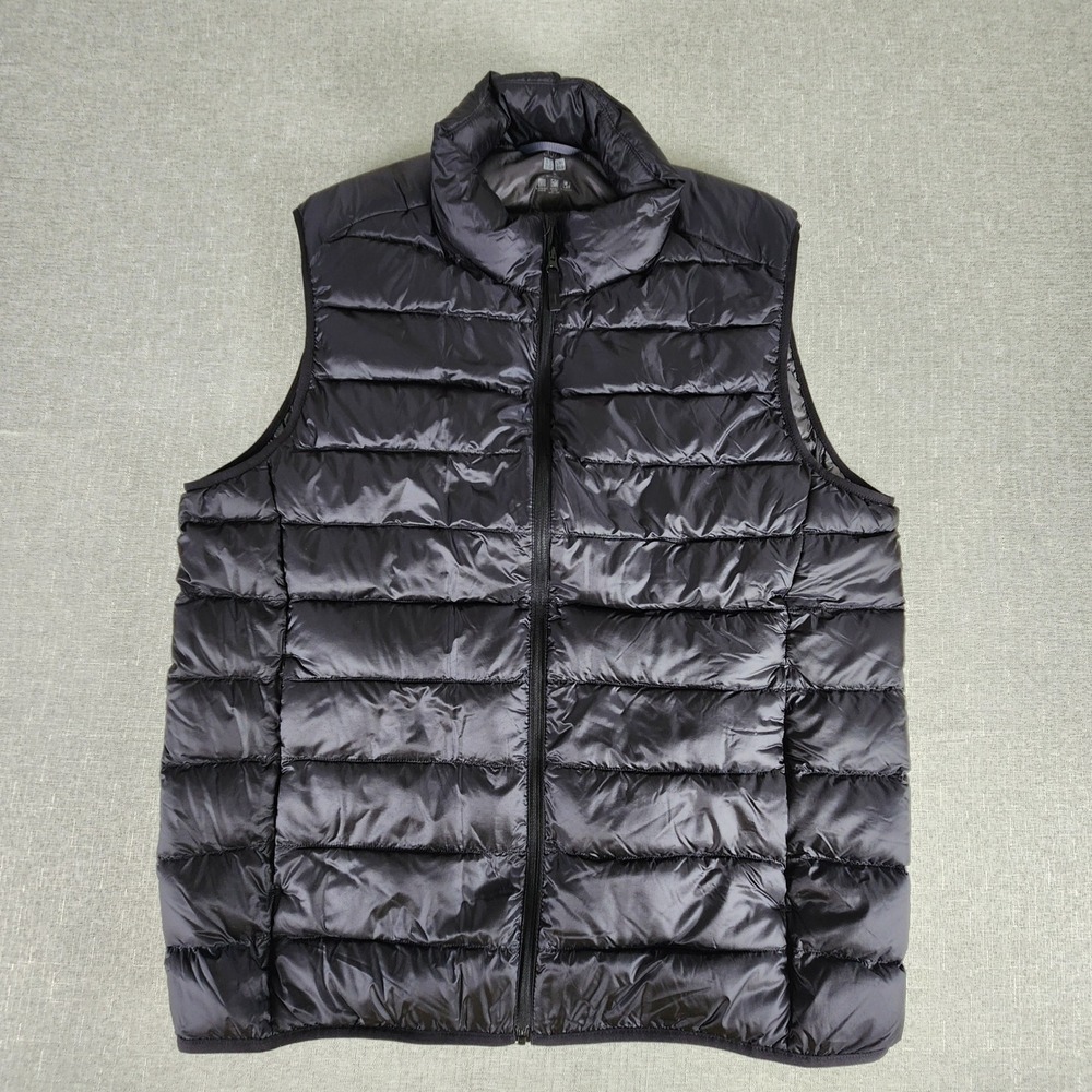NWOT Uniqlo Ultra Light Down Vest Men's M Black Packable Puffer Gilet Zip Jacket